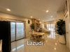 listing thumbnail image 4