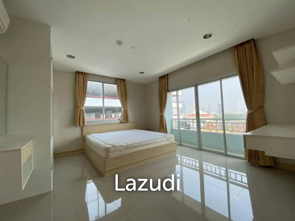 picture 2 Bed 1 Bath 62 Sqm Condo For Sale - 5/8