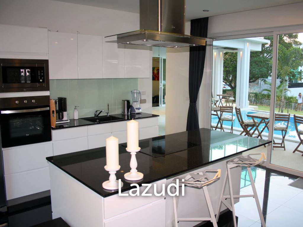 รูป 9 Beds 9 Baths 965 SQ.M. Luxury Villa in Phoenix Golf - รูปที่ 7/26