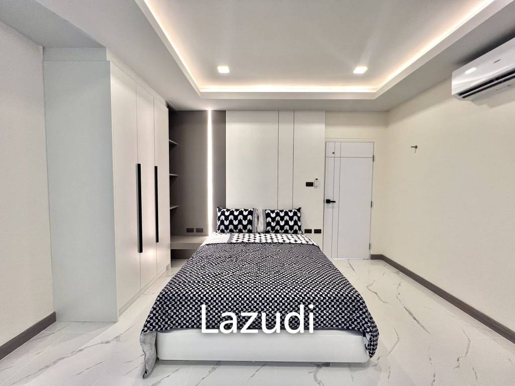 รูป 5 Beds 5 Baths 260 SQ.M. Chokchai Village 9 - รูปที่ 13/18