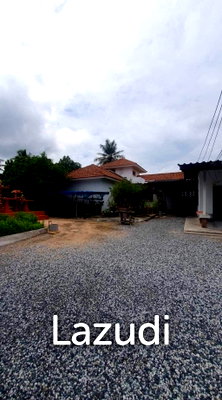 Land for sale Pornprapanimit Road : 988 SQ.M Land for Sale in Mabprachan