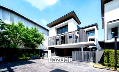 Houses for sale สถาบันเทคโนโลยีไทย-ญี่ปุ่น : Luxury 3-Storey Detached House in Suan Luang Bangkok