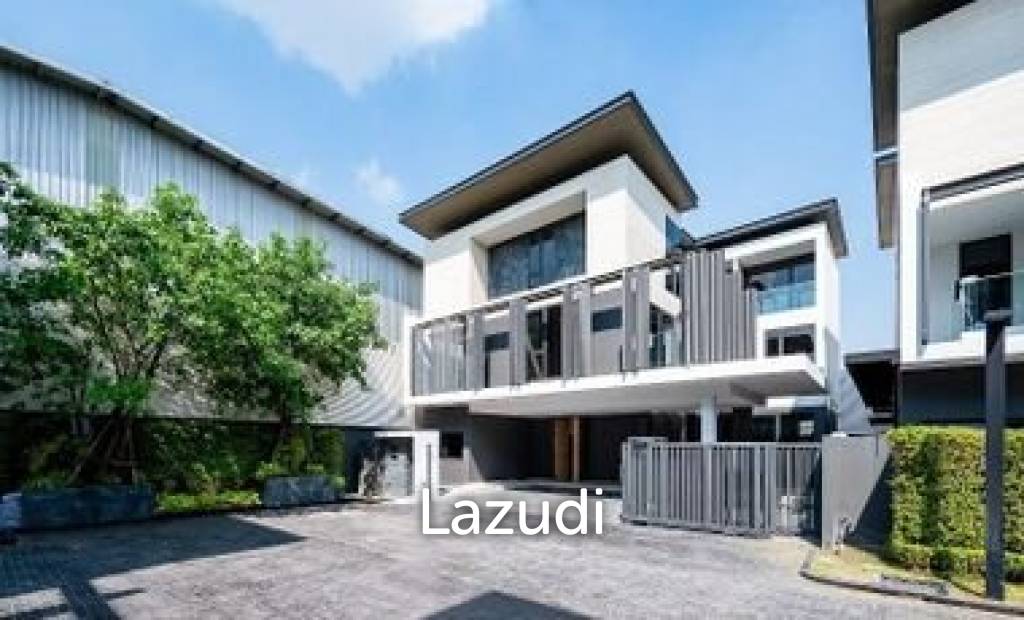 รูป Luxury 3-Storey Detached House in Suan Luang Bangkok - รูปที่ 1/8