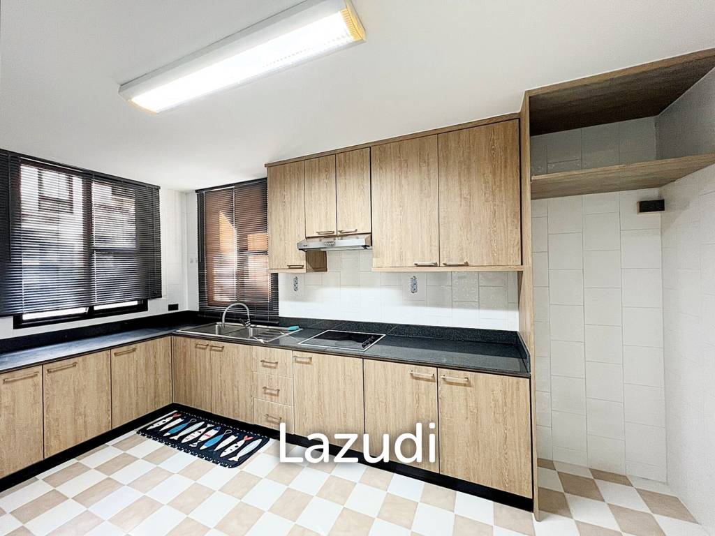 picture 160 SQ.M 3 Bed 3 Bath Baan Chan Condominium - 9/21