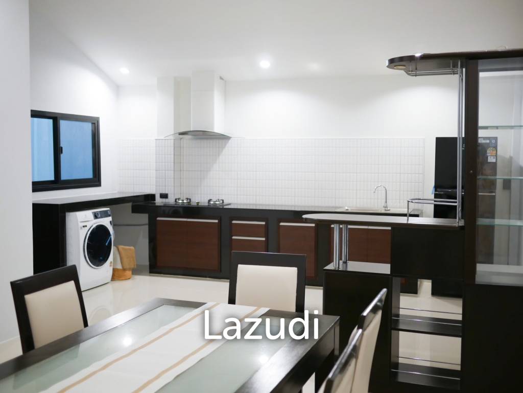 picture Renovated 3-Bedroom House In Chalong - 2/10
