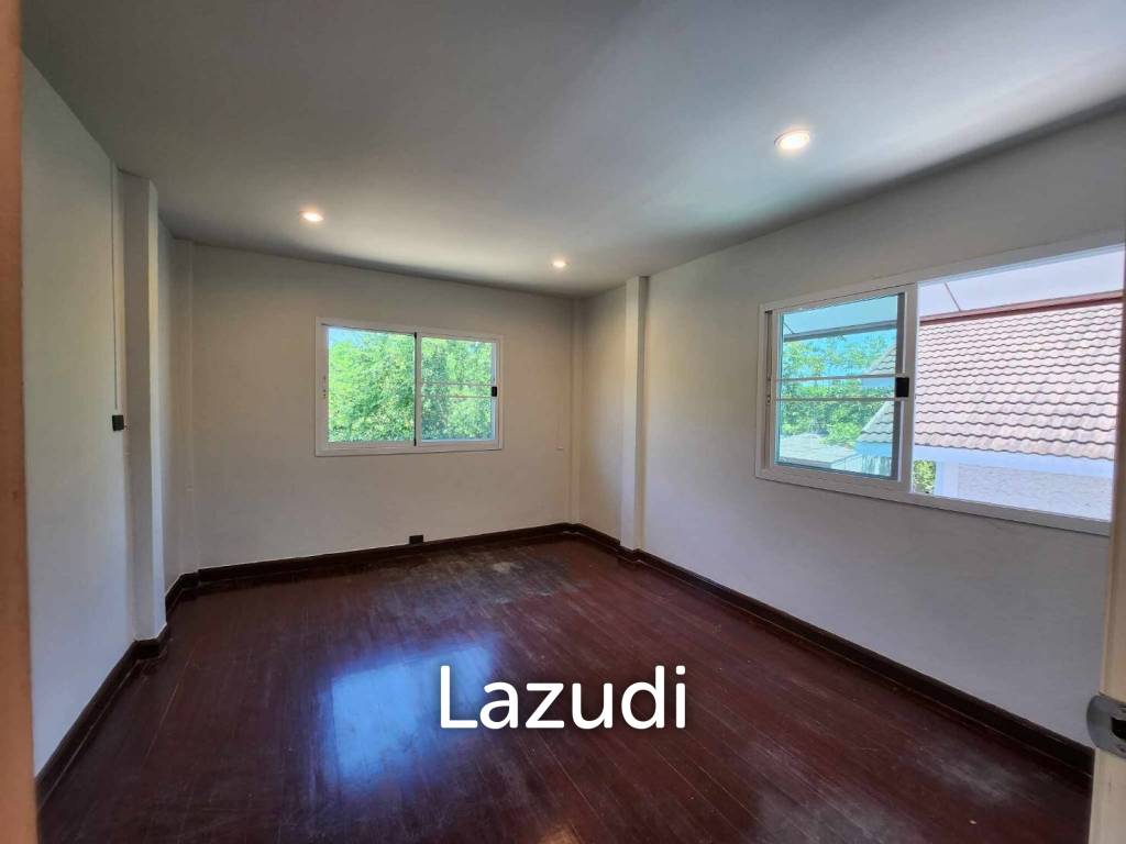 รูป 4 Bed 3 Bath 110 SQ.M House in Jomtien - รูปที่ 9/13