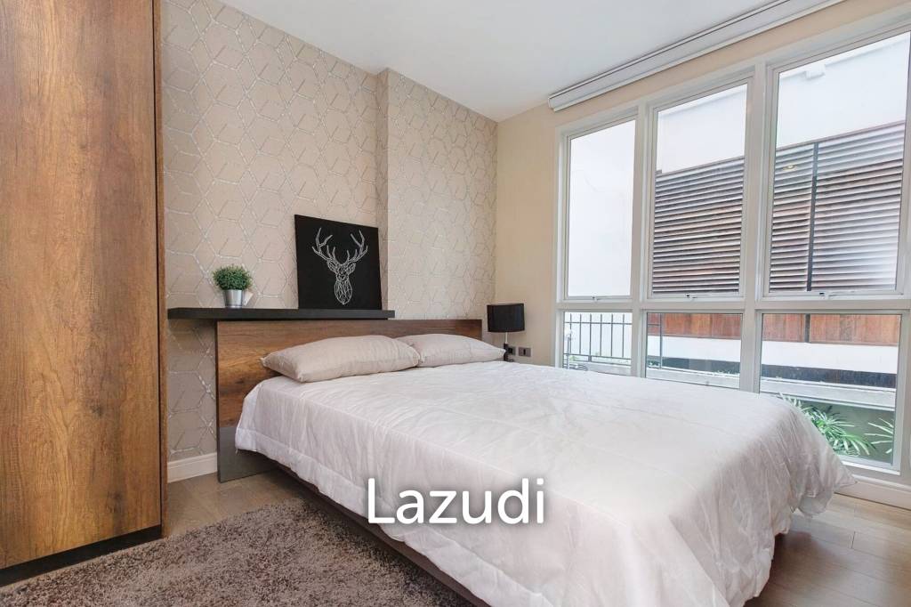 picture 2 Bed 2 Bath 92 SQ.M  The Crest Sukhumvit 24 - 2/7