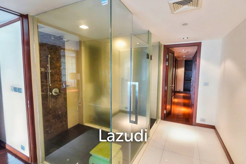 รูป 3 Bed 5 Bath 385 SQ.M Le Raffine Jambunuda Sukhumvit 31 - รูปที่ 34/37