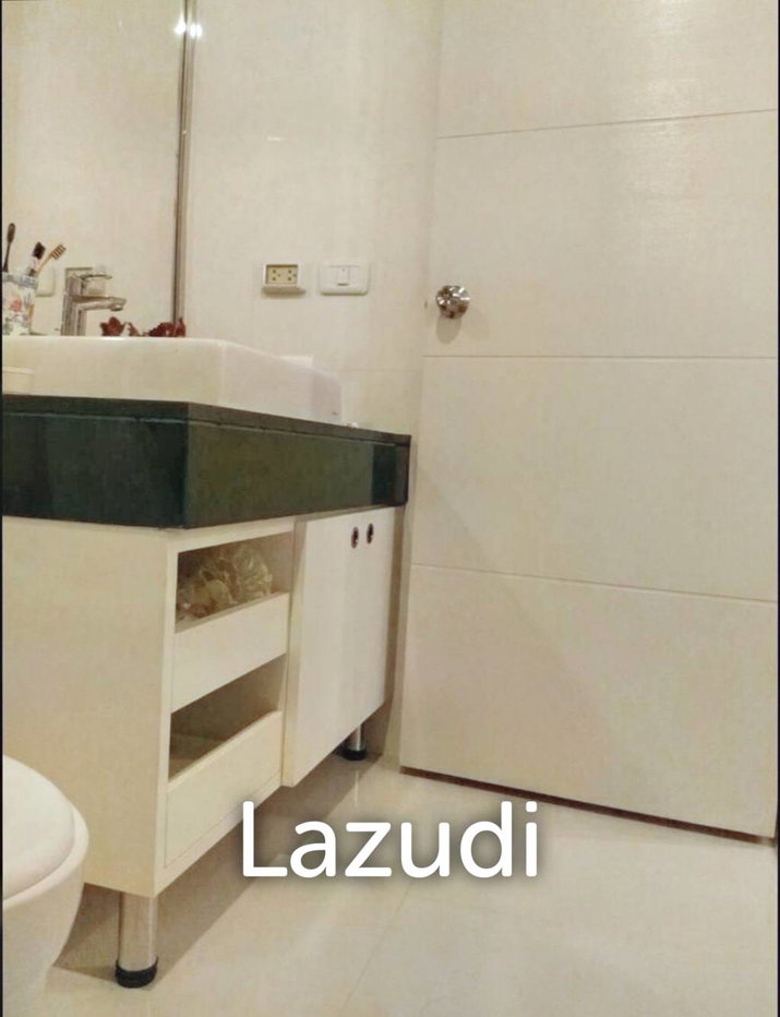 picture 1 Bed 1 Bath 38 SQ.M at Beverly 33 - 9/10