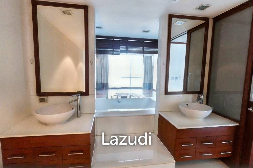 รูป 3 Bed 5 Bath 385 SQ.M Le Raffine Jambunuda Sukhumvit 31 - รูปที่ 29/37