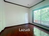 listing thumbnail image 11