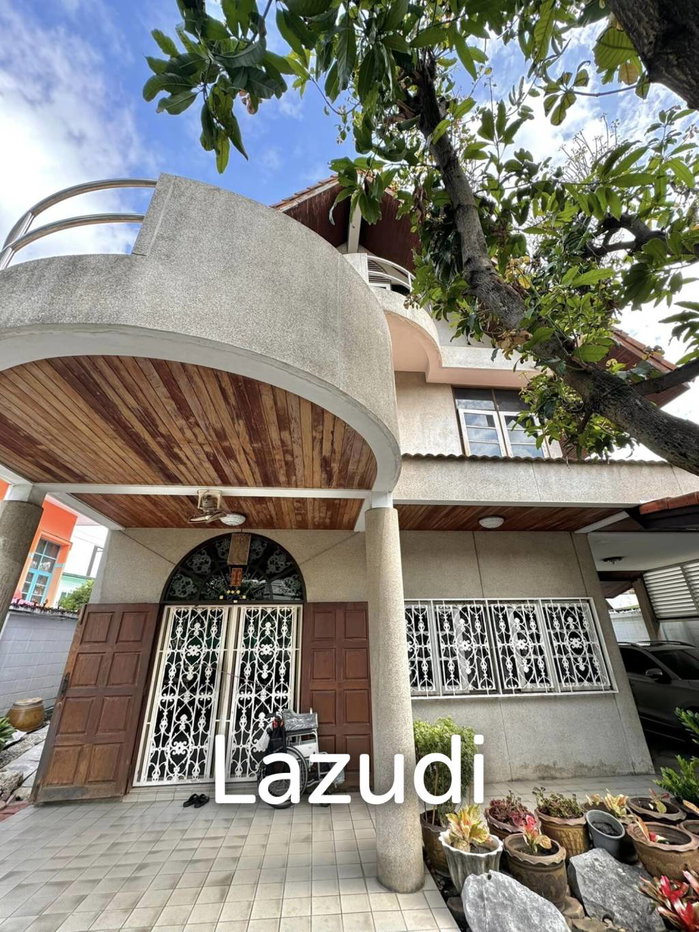 รูป 4 Bed 5 Bath 400 SQ.M House in Sathorn-Narathiwas - รูปที่ 5/11