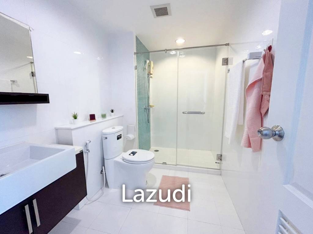 picture 1 Bed 1 Bath 51 SQ.M The Fine @ River - 11/11