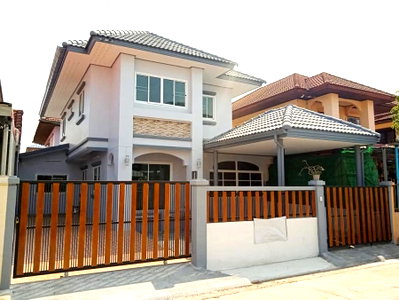 บ้านเดี่ยว วิทยาลัยเทคนิคปทุมธานี : ขายบ้านเดี่ยว 2 ชั้น 43 ตร.วา รีโนเวทใหม่ พร้อมอยุ่ บ้านสวย ทำเลดี เดินทางสะดวก ใกล้รถไฟฟ้าสีแดง
