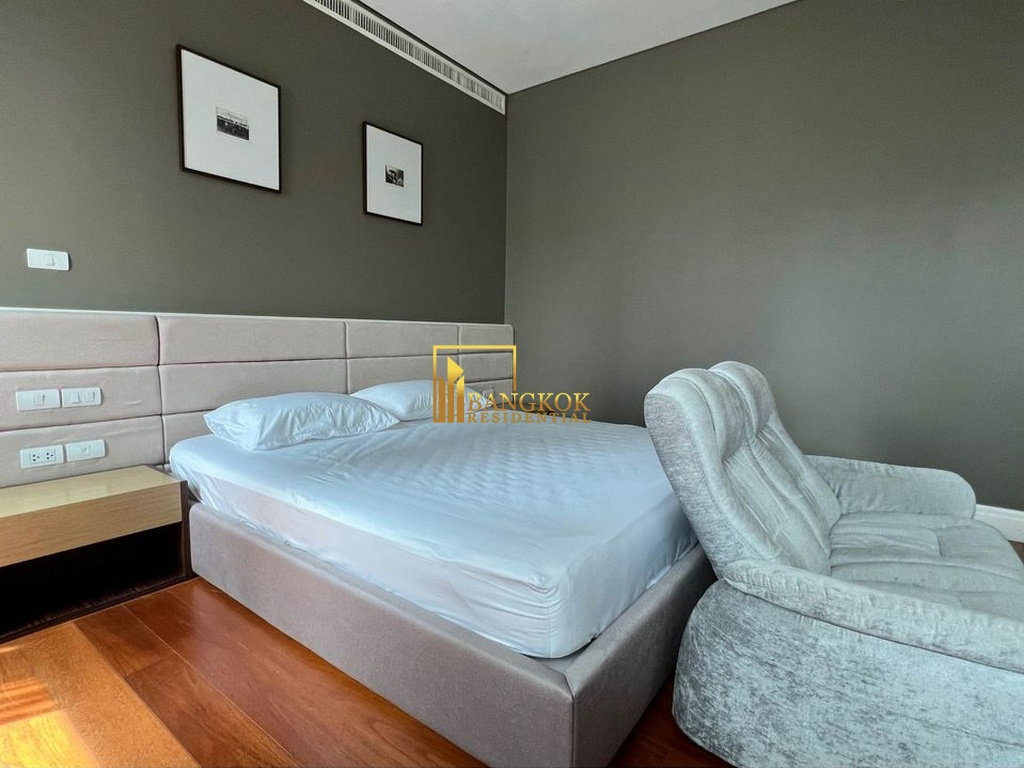 รูป Bright Sukhumvit 24 - Exquisite 3 Bed Duplex Condo in Phrom Phong - BR18719CD - รูปที่ 13/28