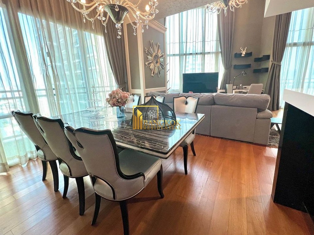 รูป Bright Sukhumvit 24 - Exquisite 3 Bed Duplex Condo in Phrom Phong - BR18719CD - รูปที่ 3/28