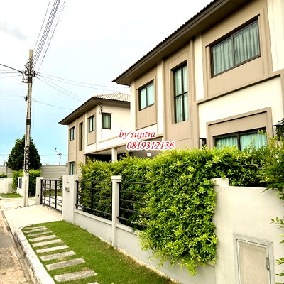 บ้านเดี่ยวให้เช่า : ให้เช่า บ้านแฝดสไตร์บ้านเดี่ยว 2 ชั้น 60 ตรว อยู่ แกรนด์ พลีโน่ รามอินทรา-วงแหวน