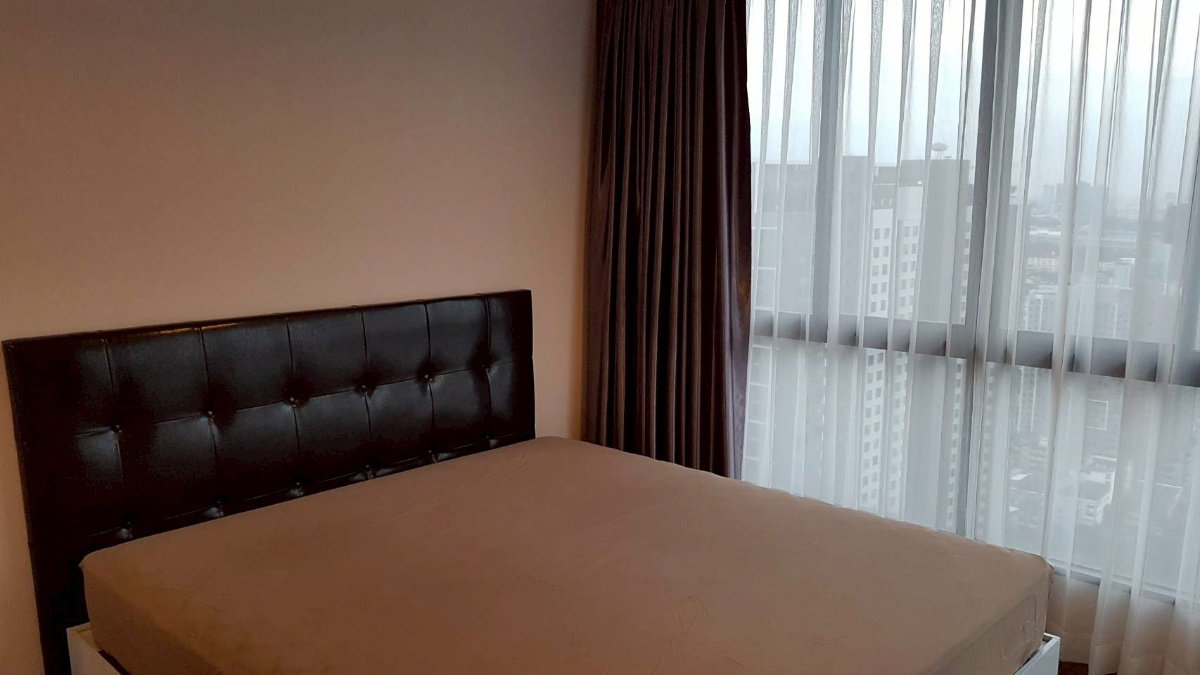 picture For rent, the tree interchange, 2-bed building A, 58sqm, floor 40 (with washing machine)🆔 line: eyannie - 8/19