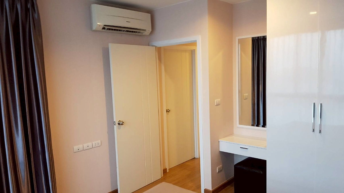 picture For rent, the tree interchange, 2-bed building A, 58sqm, floor 40 (with washing machine)🆔 line: eyannie - 11/19