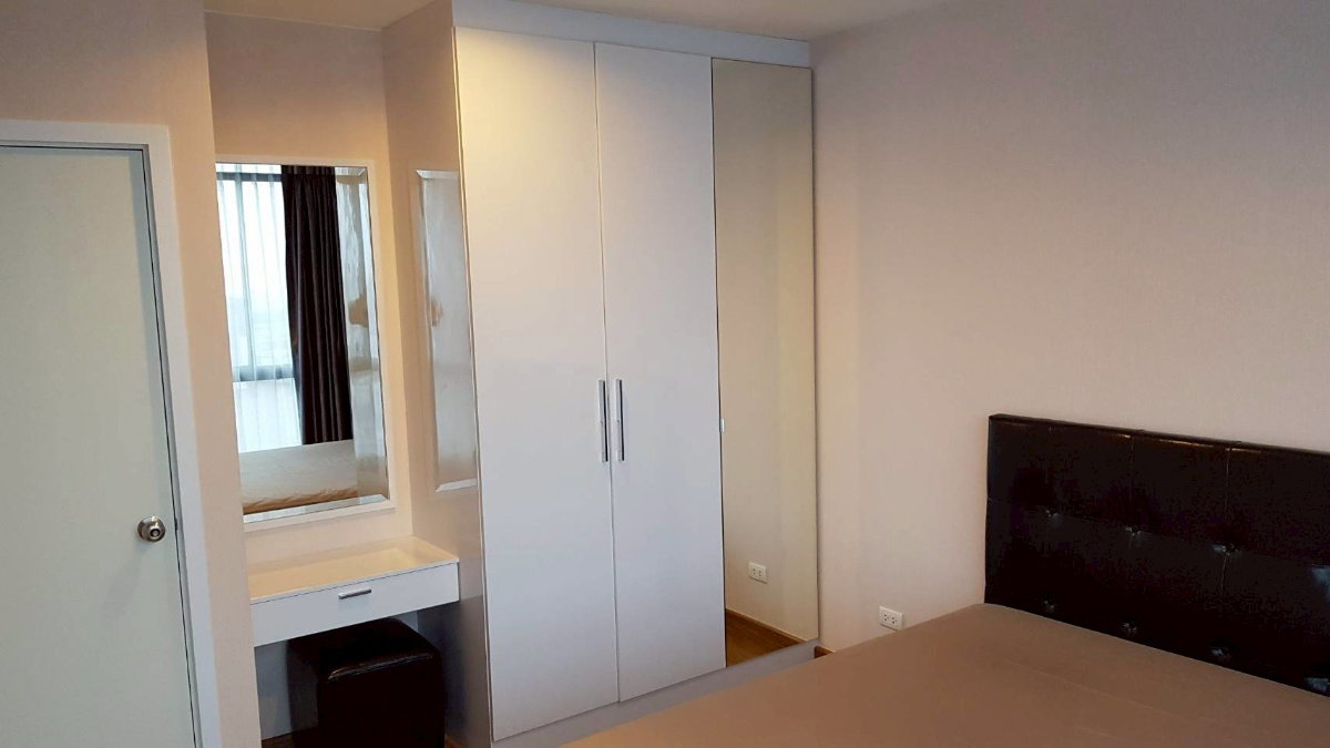 picture For rent, the tree interchange, 2-bed building A, 58sqm, floor 40 (with washing machine)🆔 line: eyannie - 9/19