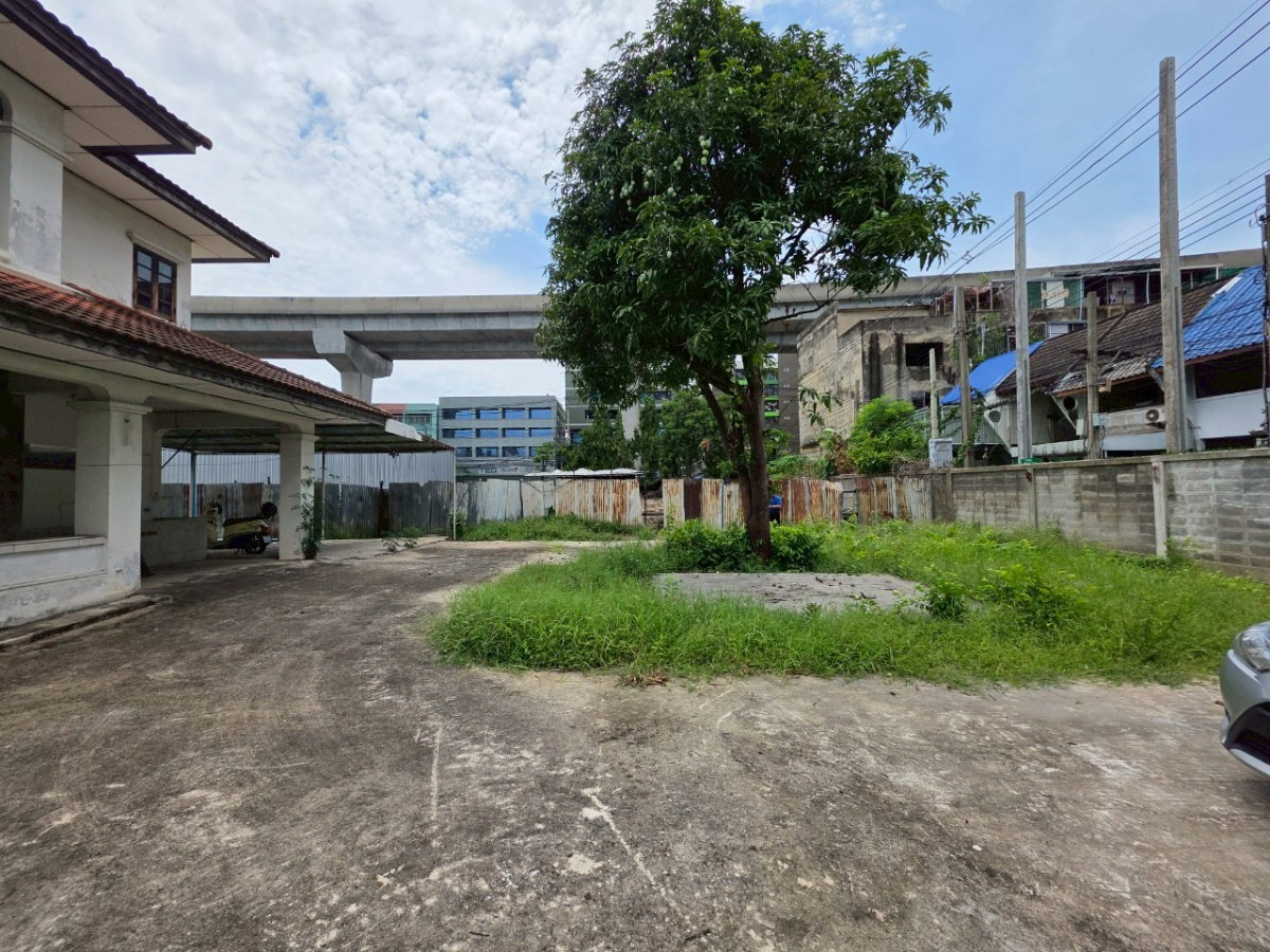รูป ✨✨✨ทำเลทอง🚩ที่ดินแปลงใหญ่ บางซ่อน สี่เหลี่ยมสวย เกือบ 1 ไร่ 🚇 500 เมตรMRT สถานีบางซ่อน - รูปที่ 15/21