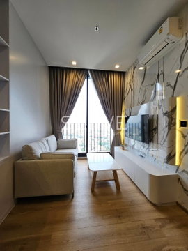 1 Bed Luxury Room City view Fully Furnished New Condo High Rise Good Location BTS Ari 220 m. @  Noble Around Ari 