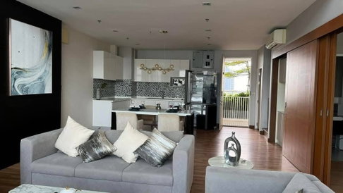 LTHC12445 – The Coast Bangkok Condo FOR RENT Size 139 sqm. 3 beds 3 baths Near BTS Bang Na Station ONLY 70K/Month