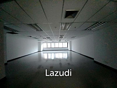 Office for rent DONKI Mall Thonglor   : Office space for rent at GMM Grammy Place unit 1210 size 125 sqm