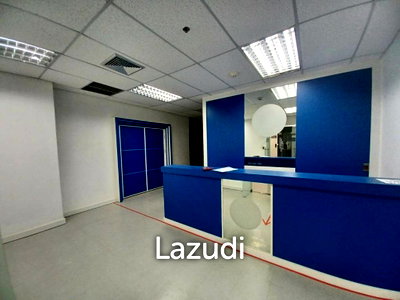 Office for rent DONKI Mall Thonglor   : Office space for rent at GMM Grammy Place unit 2601 size 357 sqm