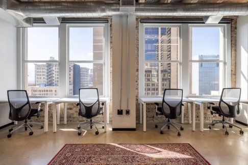 Service office for rent at Metropolis Samrong. Fully equipped and ready-to-use.  A complete office solution designed to support your business needs.