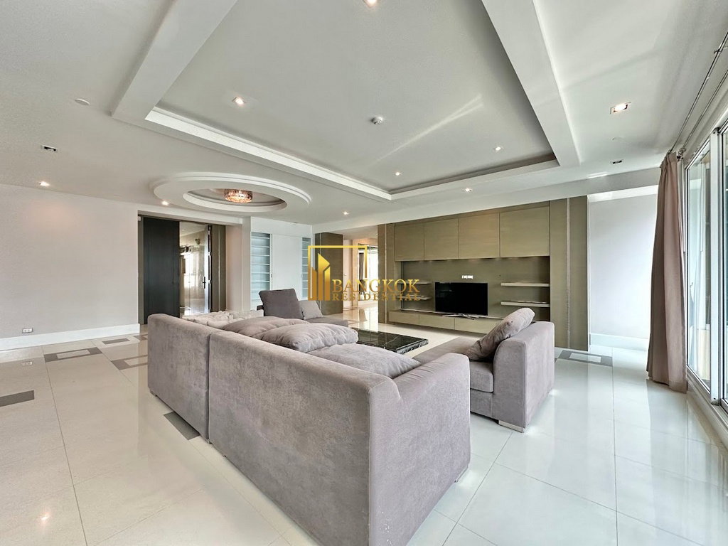 รูป Ideal 24 - Expansive 4 Bedroom Luxury Condo in Phrom Phong - BR11809CD - รูปที่ 5/57