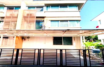 ขายทาวน์โฮม : ขาย ทาวน์โฮม 3 ชั้น ทาวน์พลัส หัวหมาก 23 ตรว. 3 นอน 3 น้ำ กรุงเทพกรีฑา ซ.7