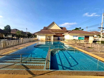 Houses for sale Khao Chi Chan : House in Navy House Village Sattahip for Sale