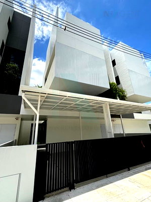 บ้านเดี่ยว กรุงเทพมหานคร : 📌 ขายบ้านแฝด โครงการ อาคิน วิภาวดี 3 ชั้น 3 ห้องนอน 4 ห้องน้ำ