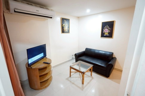ให้เช่า Prime Suites. สตูดิโอ 35ตร.ม. ว่างพร้อมอยู่ Line id: @pfagent
