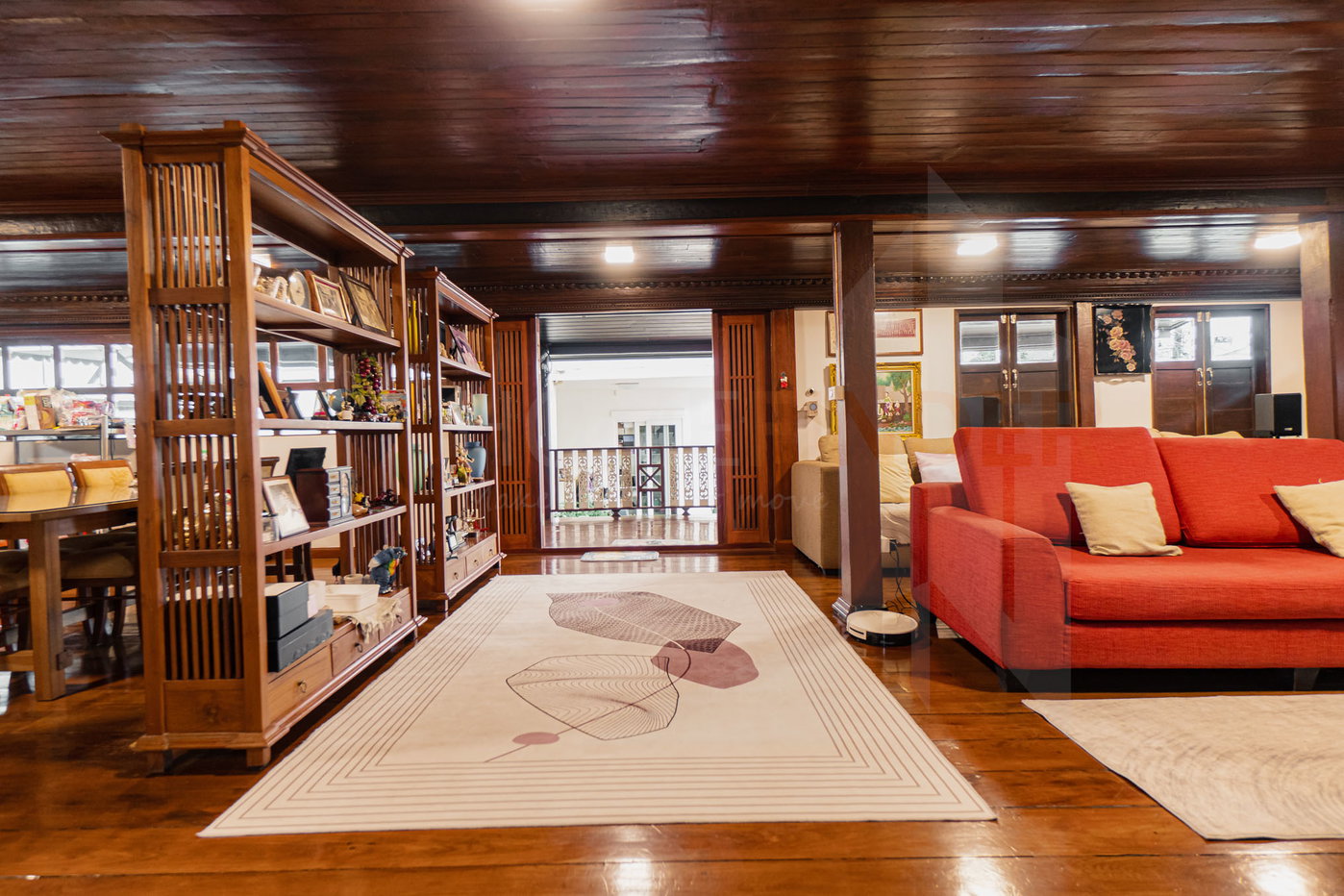 รูป House Samsen 2 bedrooms, for rent - รูปที่ 16/33