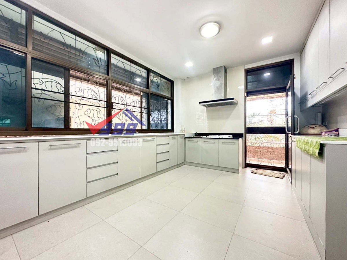 รูป ขายบ้านเดี่ยว 2 ชั้น 5 ห้องนอน เนื้อที่กว่า 1 ไร่ ซอยอ่อนนุช 66 - รูปที่ 22/31