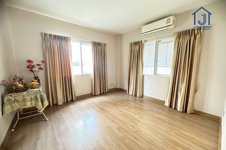 รูป ขายบ้านเดี่ยว 2  ชั้น หมู่บ้านเดอะ เซนโทร วัชรพล ถนนสุขาภิบาล 5 ใกล้ทางด่วนวัชรพล พร้อมอยู่ - รูปที่ 13/18