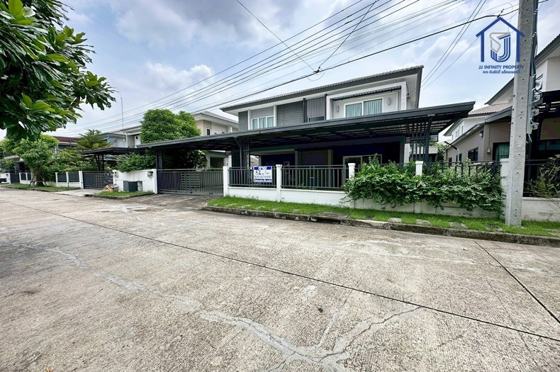 ขายบ้านเดี่ยว 2  ชั้น หมู่บ้านเดอะ เซนโทร วัชรพล ถนนสุขาภิบาล 5 ใกล้ทางด่วนวัชรพล พร้อมอยู่