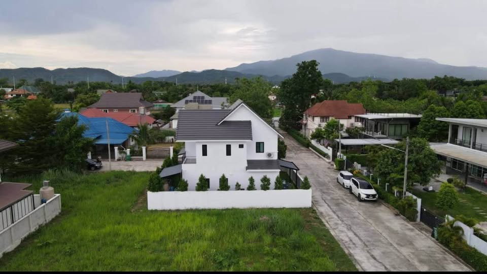 รูป ให้เช่า บ้านในโครงการรอยัลวิว เชียงใหม่ ใกล้โรงเรียนนานาชาติปัญญาเด่น - RW006462 - รูปที่ 3/11