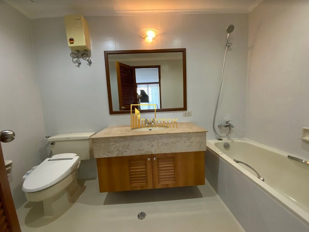 รูป Acadamia Grand Tower - Spacious 3 Bedroom Condo For Rent - BR16638CD - รูปที่ 8/30