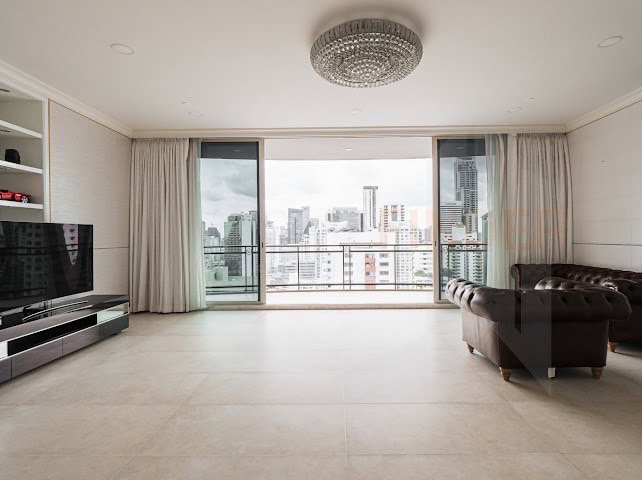 รูป Royce Private Residences 4 bedrooms, for rent - รูปที่ 3/30