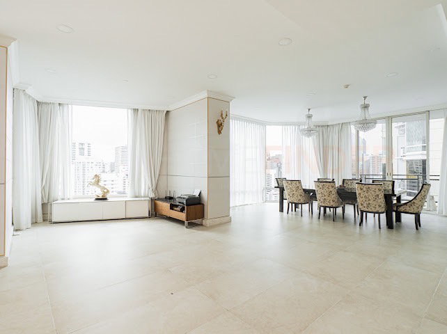รูป Royce Private Residences 4 bedrooms, for rent - รูปที่ 9/30