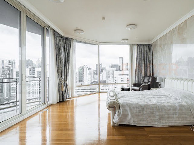 รูป Royce Private Residences 4 bedrooms, for rent - รูปที่ 1/30