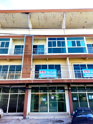 Shophouses for sale Pathumthani : SHOP HOUSE 21.5 Sq.w. Lam Luk Ka Pathumthani for 1.6M
