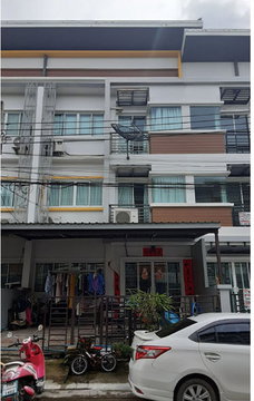 ทาวน์เฮ้าส์ 21.5 ตร.วา ม.เดอะทรอป เขตลาดกระบัง กรุงเทพมหานคร 2.4M