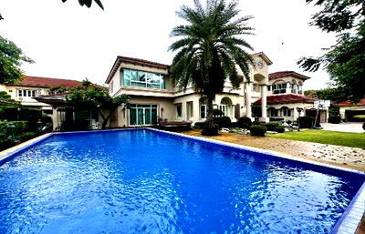 ขายบ้านเดี่ยว : บ้านหรู พร้อมสระว่ายน้ำในบ้าน  Q House Avenue ราชพฤกษ์ - พระราม 5