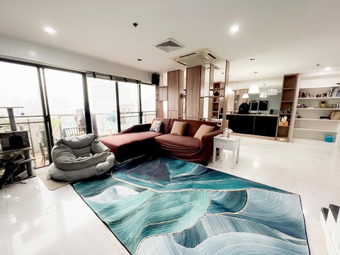 ขายคอนโด 2 ชั้น ใจกลางสุขุมวิท เลี้ยงสัตว์ได้