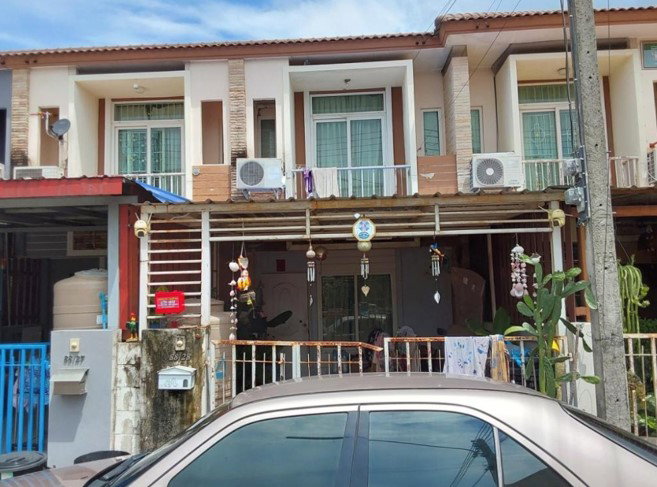picture TOWN HOUSE 17 Sq.w. Lat Lum Kaeo Pathumthani for 938,000 - 1/5