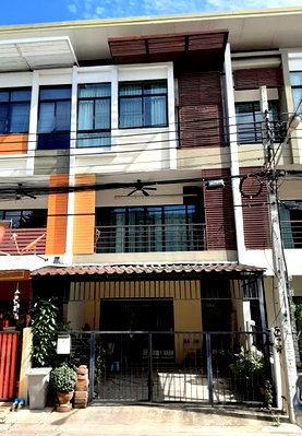 ทาวน์โฮม กรุงเทพมหานคร : ทาวน์เฮ้าส์ 22 ตร.วา ม.ซิกเนเจอร์ กัลปพฤกษ์ เขตบางแค กรุงเทพมหานคร 2.9M